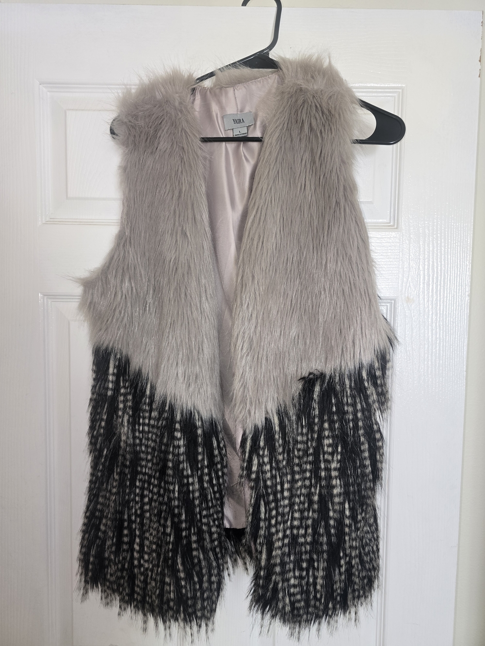 Two-Tone Faux Fur Vest in Light Gray and Black